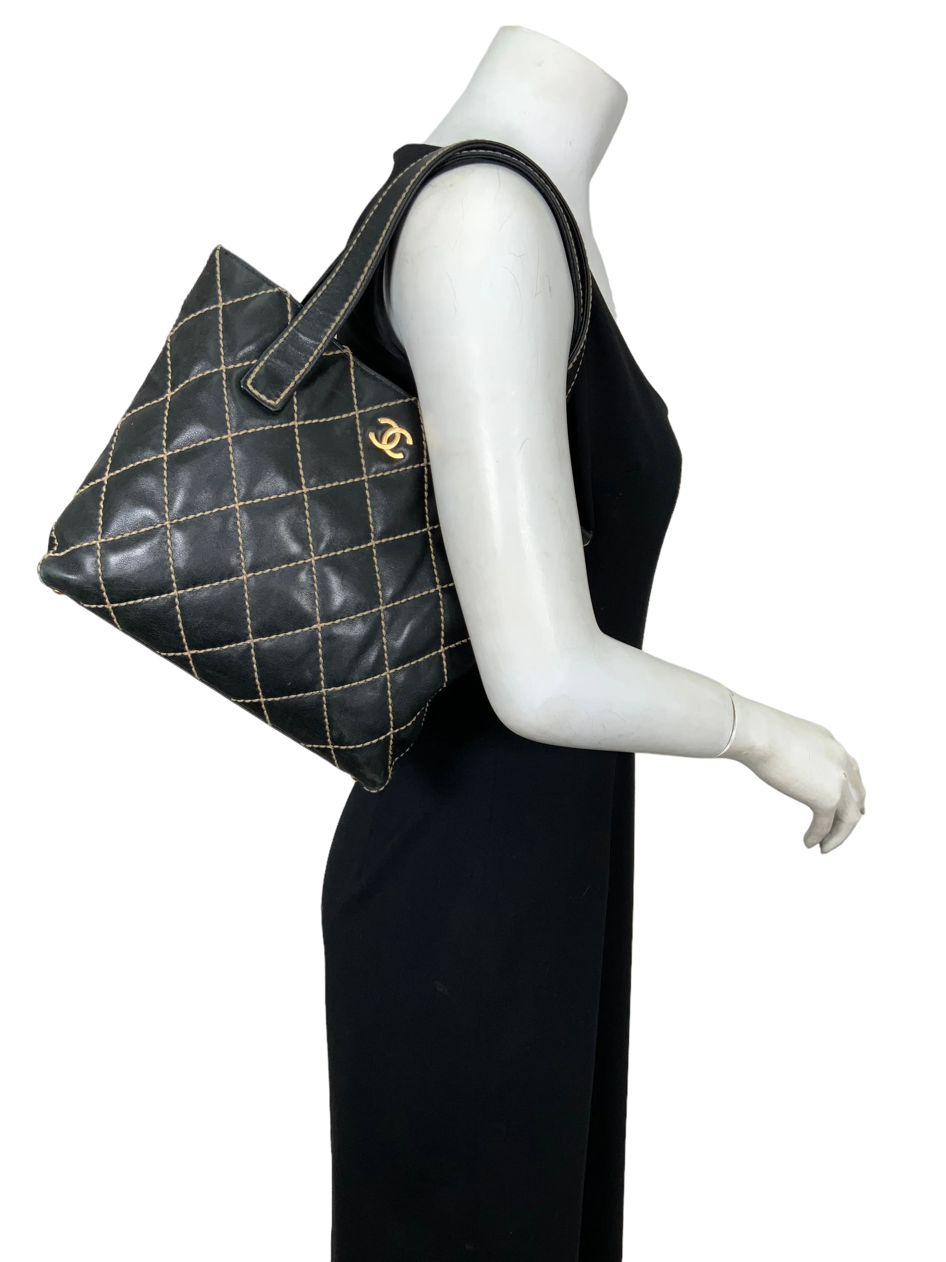 CL Wild Stitch Quilted Leather Small Surpique Tote Bag