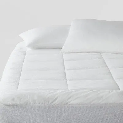 King Down Alternative Mattress Pad - Threshold