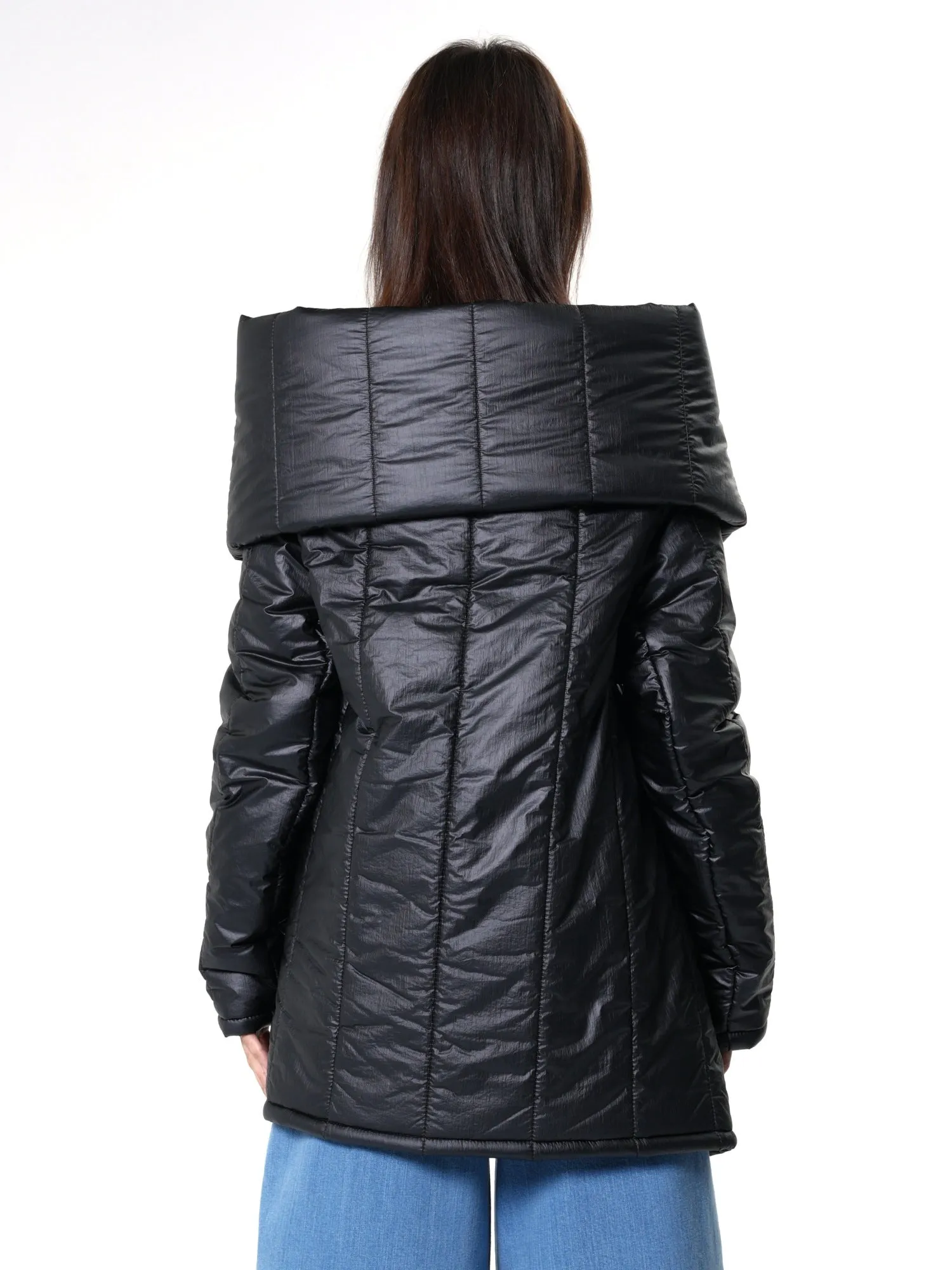 Large Collar Puffer Jacket In Black